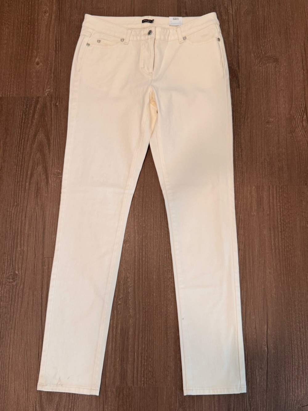 NWT J. McLaughlin Lexi Jeans Egrett (Off-White) Size 8L